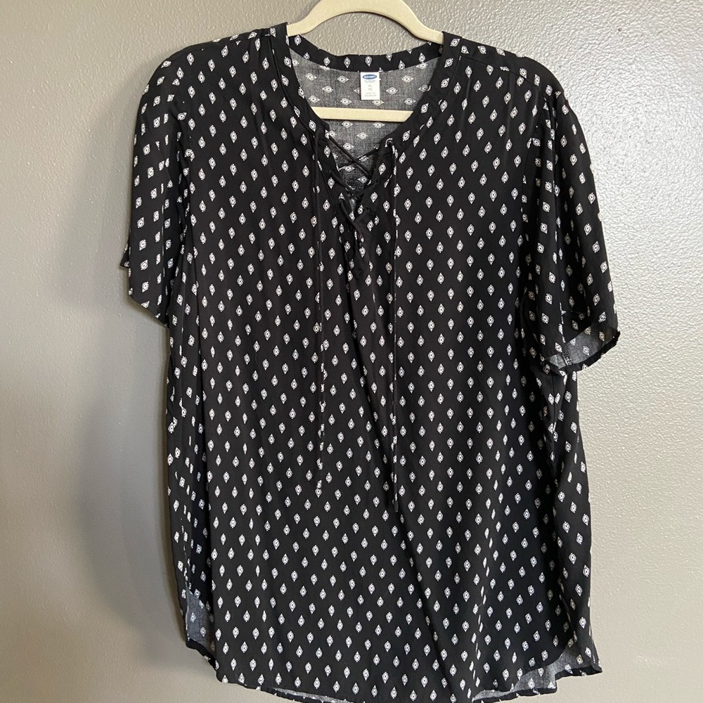 Black too with criss cross detail